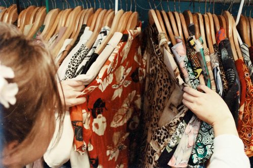 contar agenda Terminología 5 lugares donde comprar ropa de marca barata | Una pareja rentable