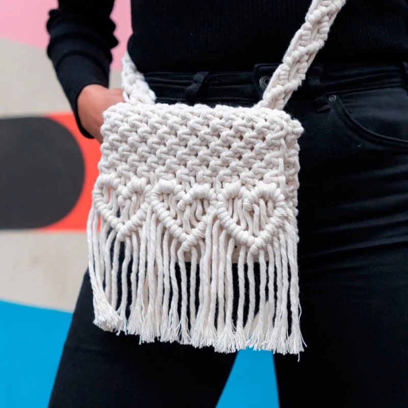 Bolsos tejidos de macramé o crochet